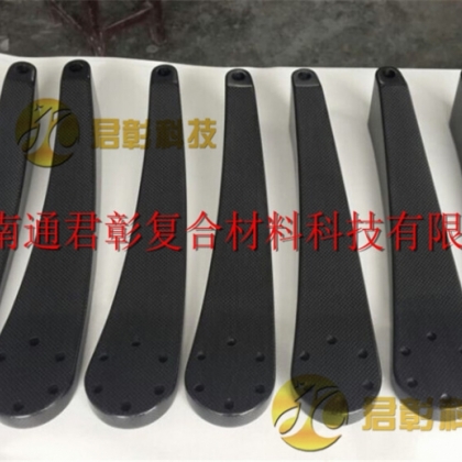南通君彰加工定制碳纖維機(jī)械臂