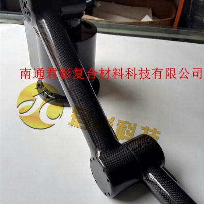 南通君彰加工定做碳纖四軸維機(jī)械手