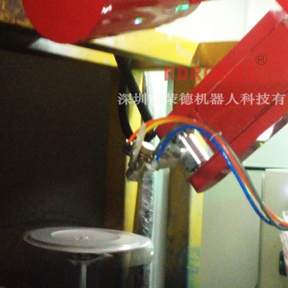 深圳榮德機(jī)器人噴涂設(shè)備價格多少