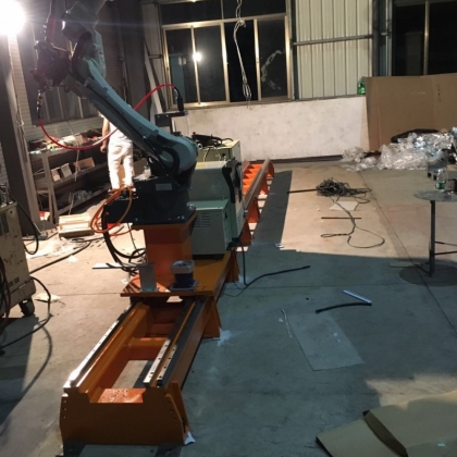 機(jī)器人外部軸機(jī)器人行走軸機(jī)器人地軌KUKA機(jī)器人第七軸外部軸