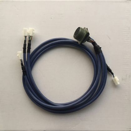四軸工業(yè)機(jī)器人本體線束