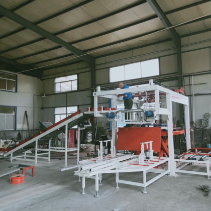 泰安新路全自動(dòng)碼垛機(jī)/量身定制/廠家直銷