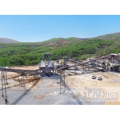 年產(chǎn)90萬噸的鄂式破碎機(jī)移動(dòng)破碎站現(xiàn)場(chǎng)ZQ91