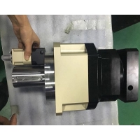 KDT系列精密行星減速機(jī)