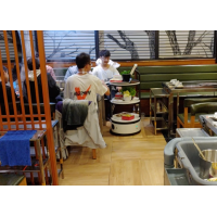餐廳智能服務(wù)設(shè)備 送餐傳菜機(jī)器人  餐廳無軌餐車