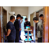 機(jī)器人廠家直供 餐廳送餐設(shè)備租賃 銷售