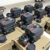 Fisher費希爾數(shù)字式閥門定位器DVC6200單作用